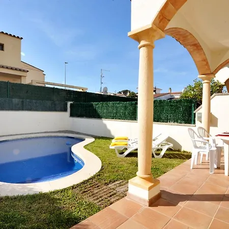 Holiday home Canigo L'Escala